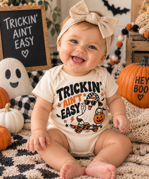 Kids Halloween Shirt, Trickin Ain't Easy Shirt, Toddler Halloween Shirt, Cute Ghost Tee, Boys Girls Halloween Shirt, Spooky Season Tee